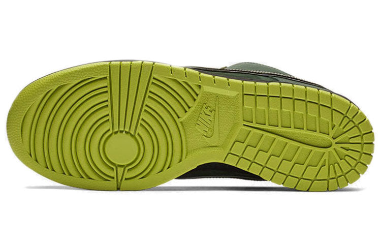 Nike X Concepts SB Dunk Low ‘Green Lobster’