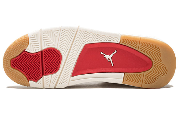 Air Jordan 4 Retro X Levi’s ‘White Denim’