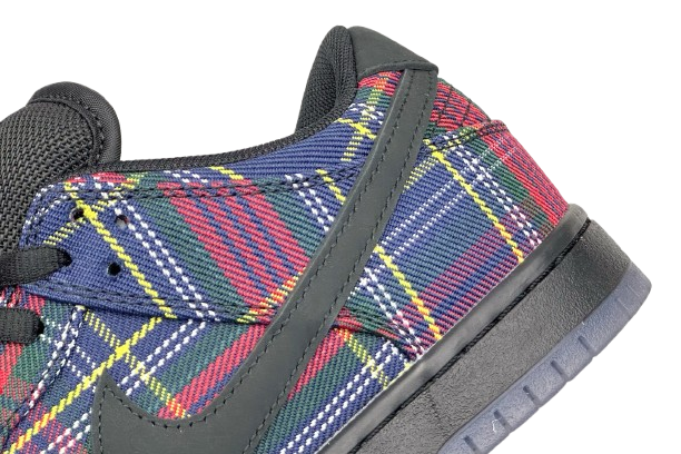 Nardwuar X Nike SB Dunk Low “Nardwuar”